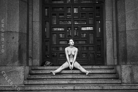 Nude in Public Nude Leaked Photo #191