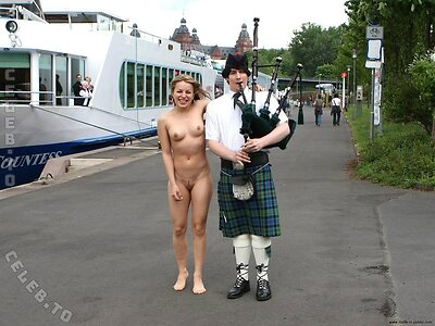 Nude in Public Nude Leaked Photo #343