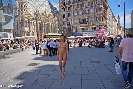 Nude in Public Nude Leaked Photo #550
