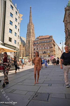 Nude in Public Nude Leaked Photo #568