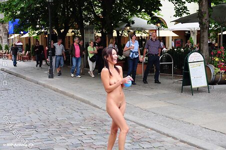Nude in Public Nude Leaked Photo #1137