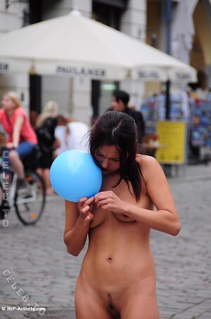 Nude in Public Nude Leaked Photo #1146