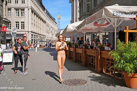 Nude in Public Nude Leaked Photo #2408