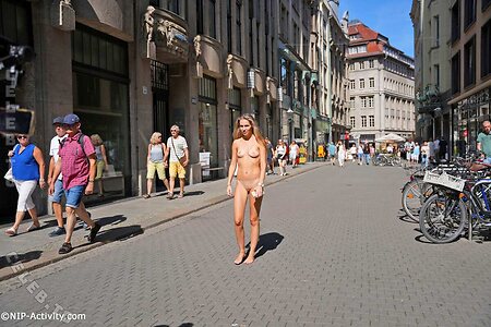 Nude in Public Nude Leaked Photo #2422
