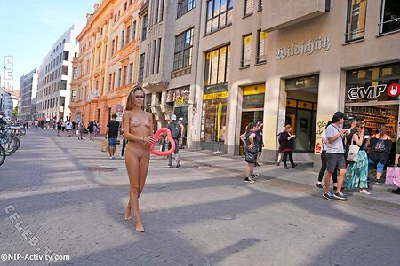Nude in Public Nude Leaked Photo #2470