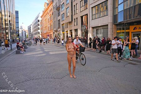 Nude in Public Nude Leaked Photo #2473