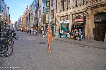 Nude in Public Nude Leaked Photo #2486