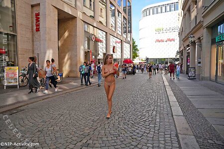 Nude in Public Nude Leaked Photo #2494