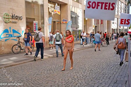 Nude in Public Nude Leaked Photo #2499
