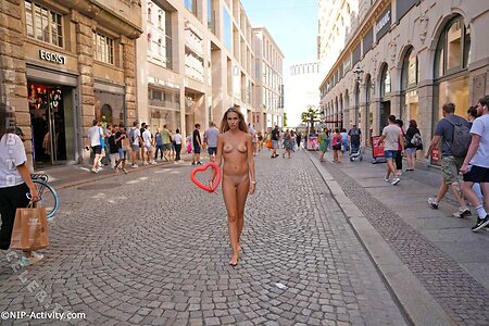Nude in Public Nude Leaked Photo #2513