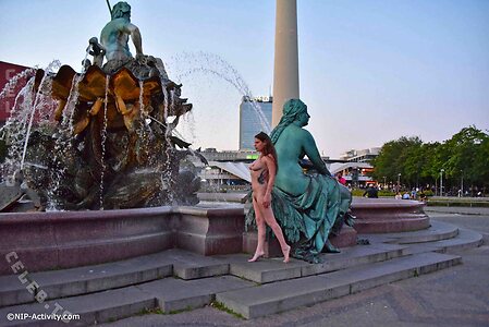 Nude in Public leaked photo #2859
