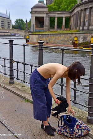Nude in Public leaked photo #2951