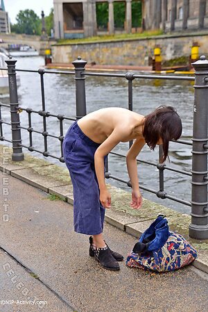 Nude in Public leaked photo #2952