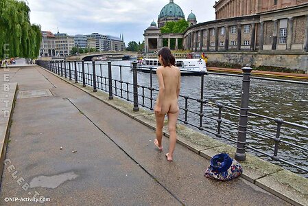 Nude in Public leaked photo #2960