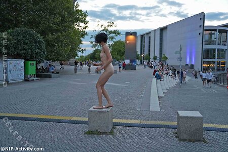 Nude in Public leaked photo #3414