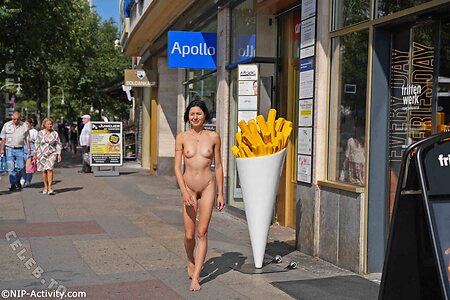 Nude in Public leaked photo #3549