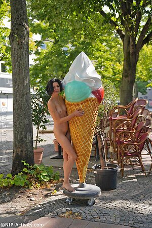 Nude in Public leaked photo #3590