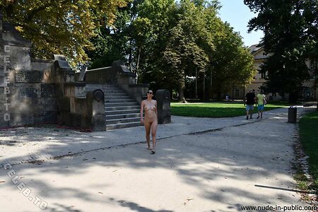 Nude in Public leaked photo #4224