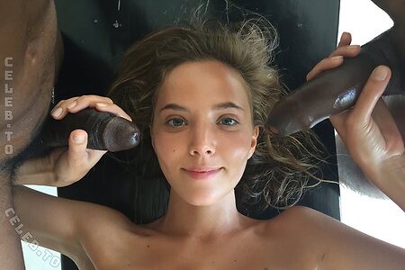 Nude-Muse leaked photo #10716