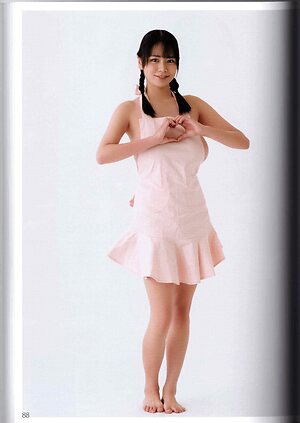Nude Pose Books leaked photo #42