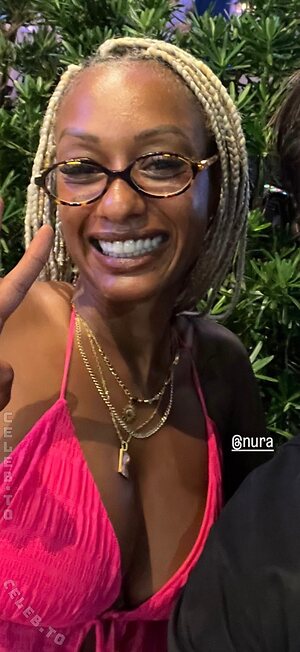 Nura Habib Omer Nude Leaked Photo #5