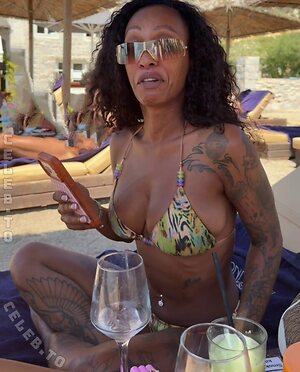 Nura Habib Omer Nude Leaked Photo #69