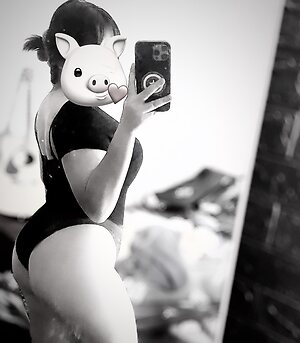 nxnun leaked photo #16