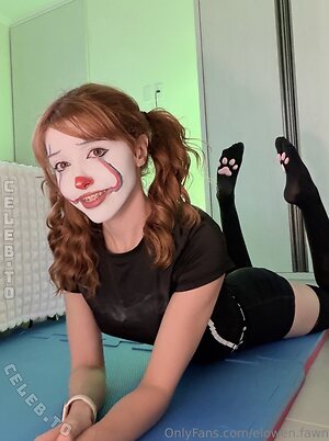 Nymphetty More Nude Photos