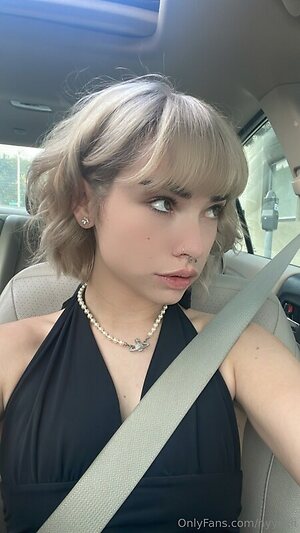 NYYXXII leaked photo #35