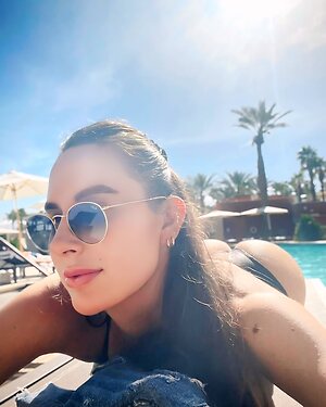 Océane Dodin leaked photo #15