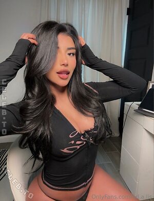 Odalis Gonzales Nude Leaked Photo #22