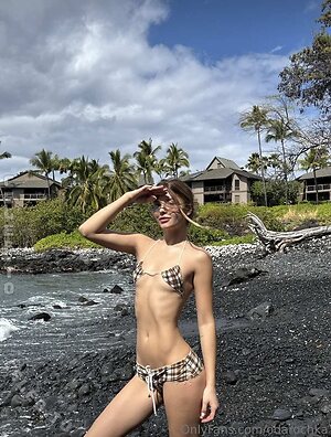 Odarochka / Darya Komarova leaked photo #96
