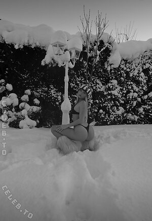 Odessarosalive Nude Leaked Photo #9