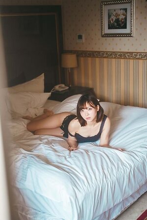 Ogata Mariko Fantia leaked photo #16