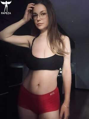 Oksanavege Nude Leaked Photo #33