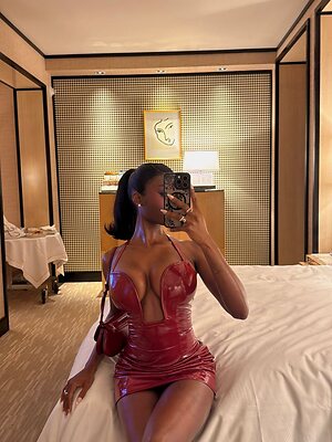 Olandria Nude Leaked Photo #62
