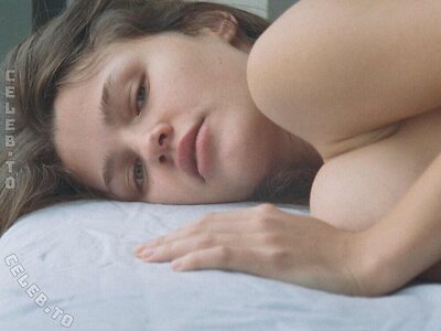 Olga Obumova Nude Leaked Photo #34