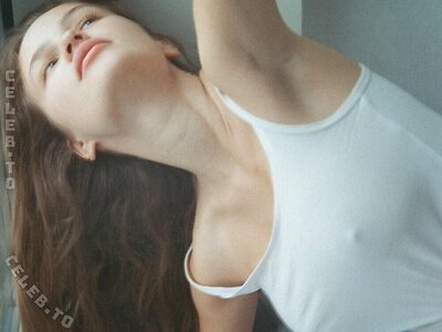 Olga Obumova Nude Leaked Photo #35