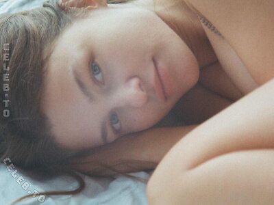 Olga Obumova Nude Leaked Photo #40