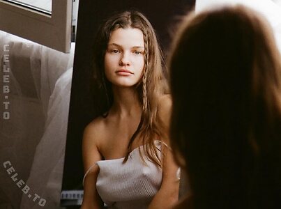 Olga Obumova Nude Leaked Photo #337