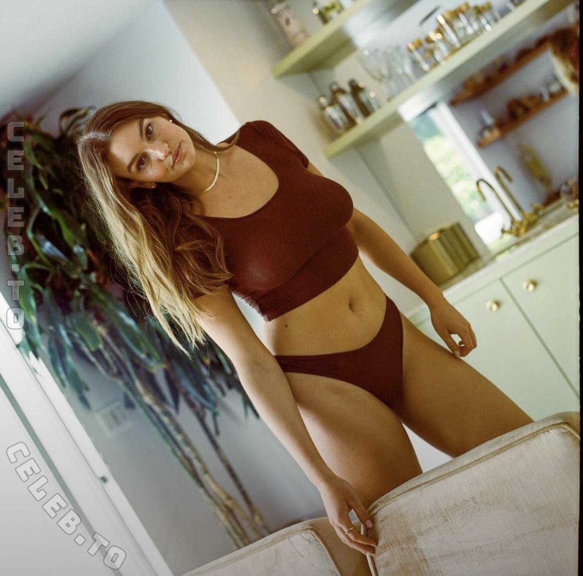 Olivia Brower photo