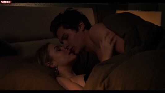 Olivia Dejonge Nude Leaked Photo #10