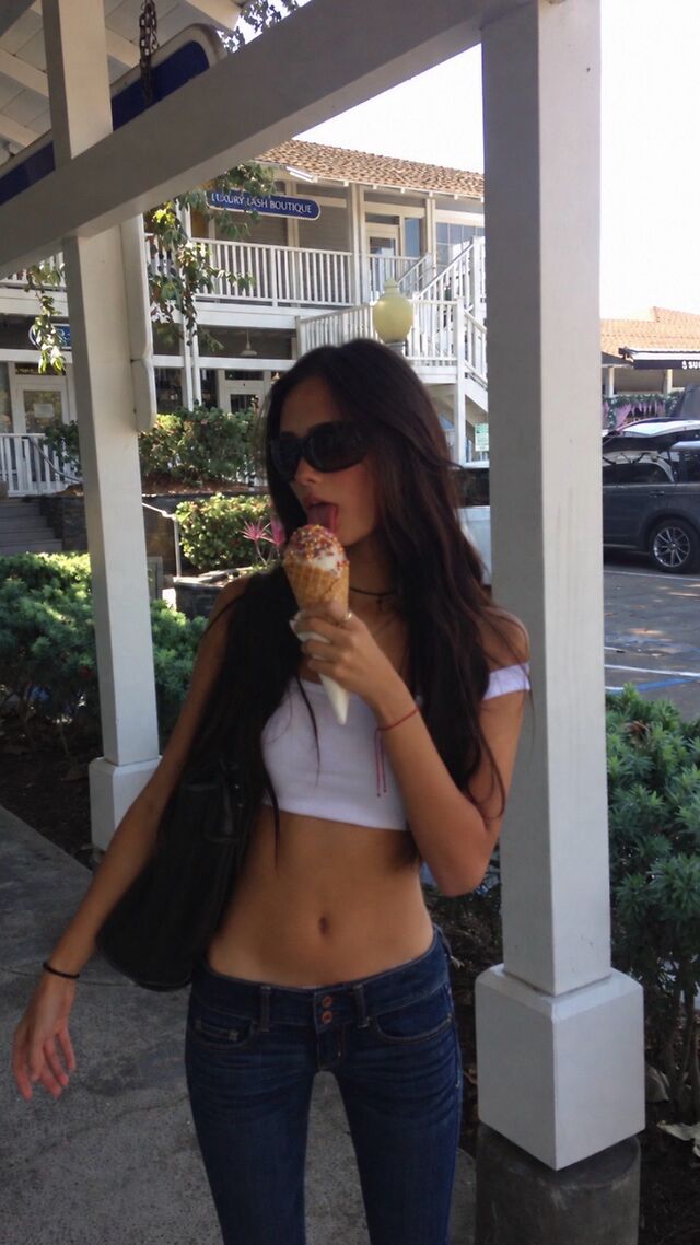 Olivia Ganes leaked photos