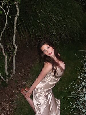 Olivia Grace Hopkins leaked photo #2