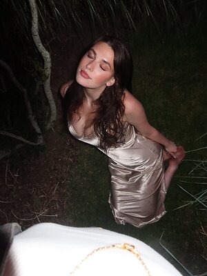 Olivia Grace Hopkins leaked photo #6