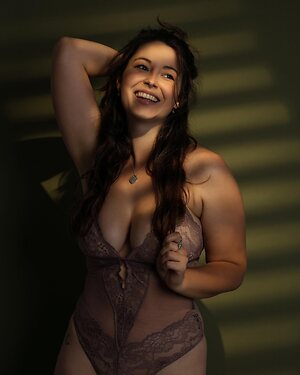 Olivia Haart leaked photo #6