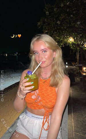 Olivia Juliane Dahl leaked photo #15