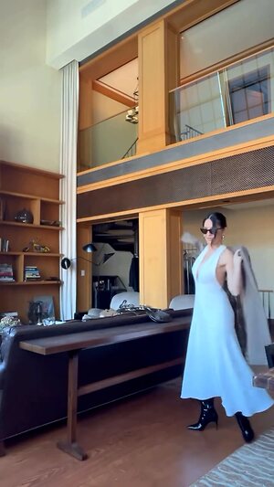 Olivia Munn Hot leaked photo #19