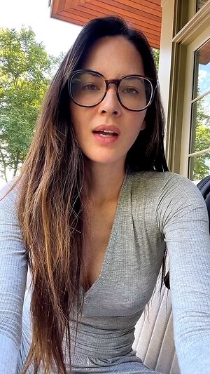 Olivia Munn Hot leaked photo #70