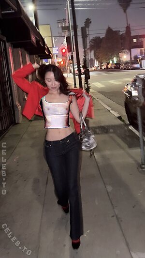 Olivia Sui Nude Leaked Photo #2